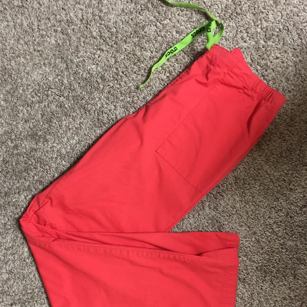 Used great condition sz MD crocs scrub pants